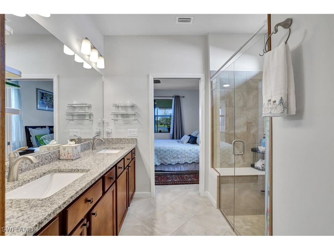 2171 Yellowfin Circle Naples FL 34114 225085139 image15