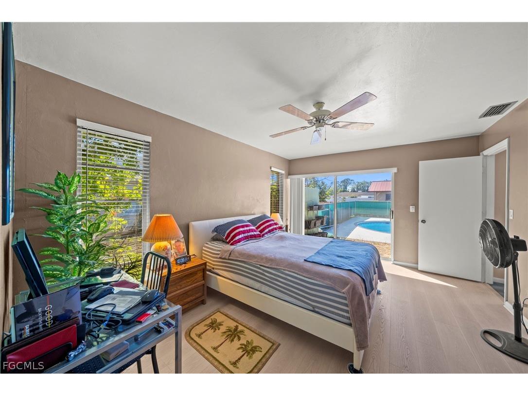 2172 Lochmoor Circle North Fort Myers FL 33903 2026009494 image13