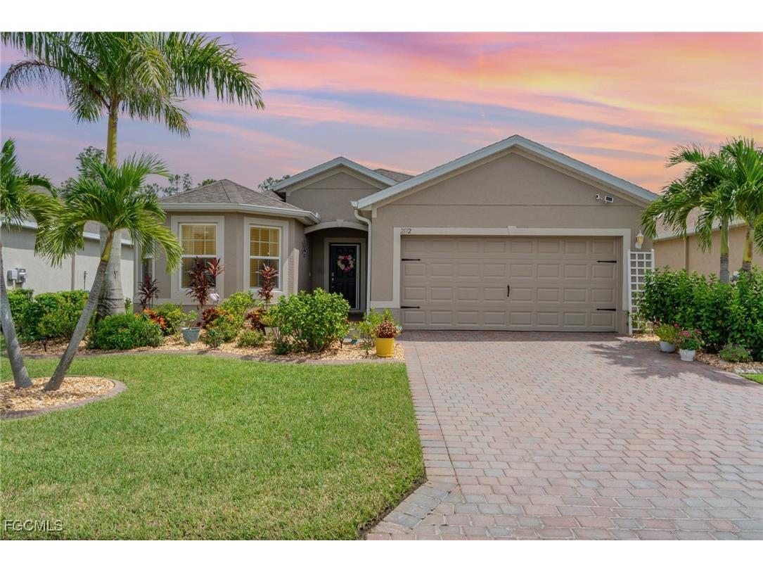 2172 Pigeon Plum Way North Fort Myers FL 33917 2025010277 image1