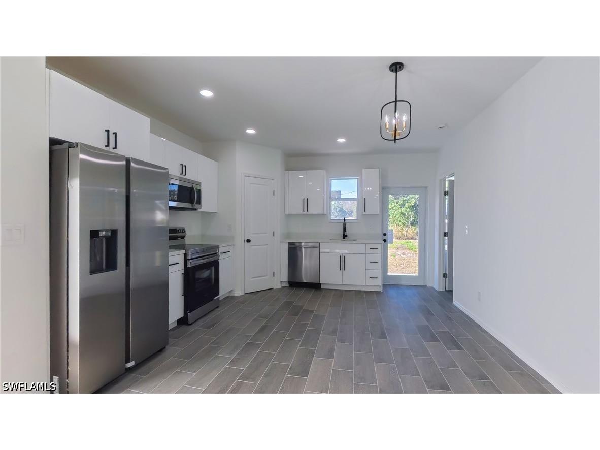 2173 Mitchell Court Fort Myers FL 33916 226021041 image4