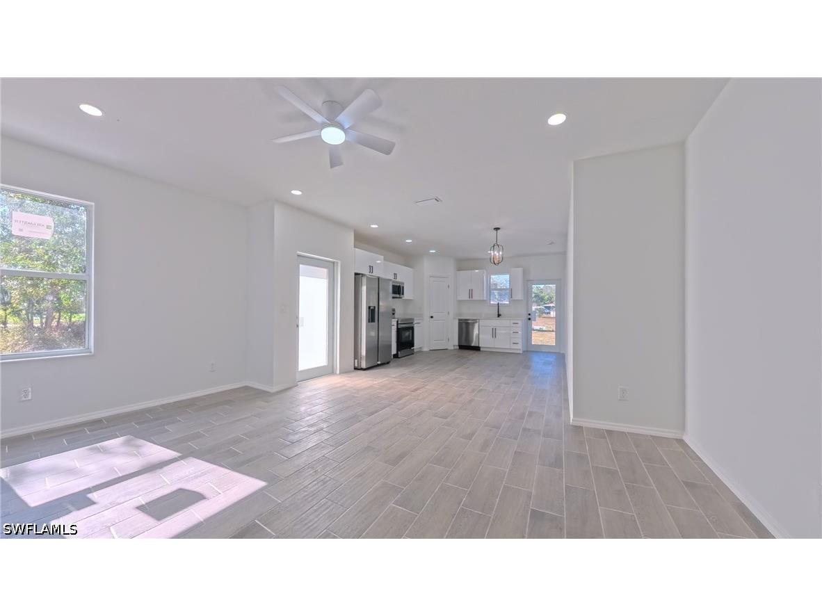 2173 Mitchell Court Fort Myers FL 33916 226021041 image8