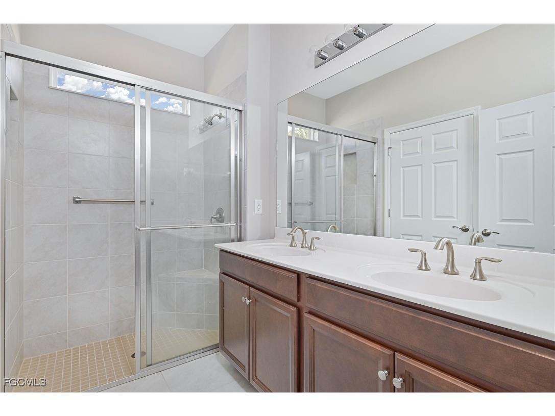 2173 Summersweet Drive Alva FL 33920 2025016884 image21