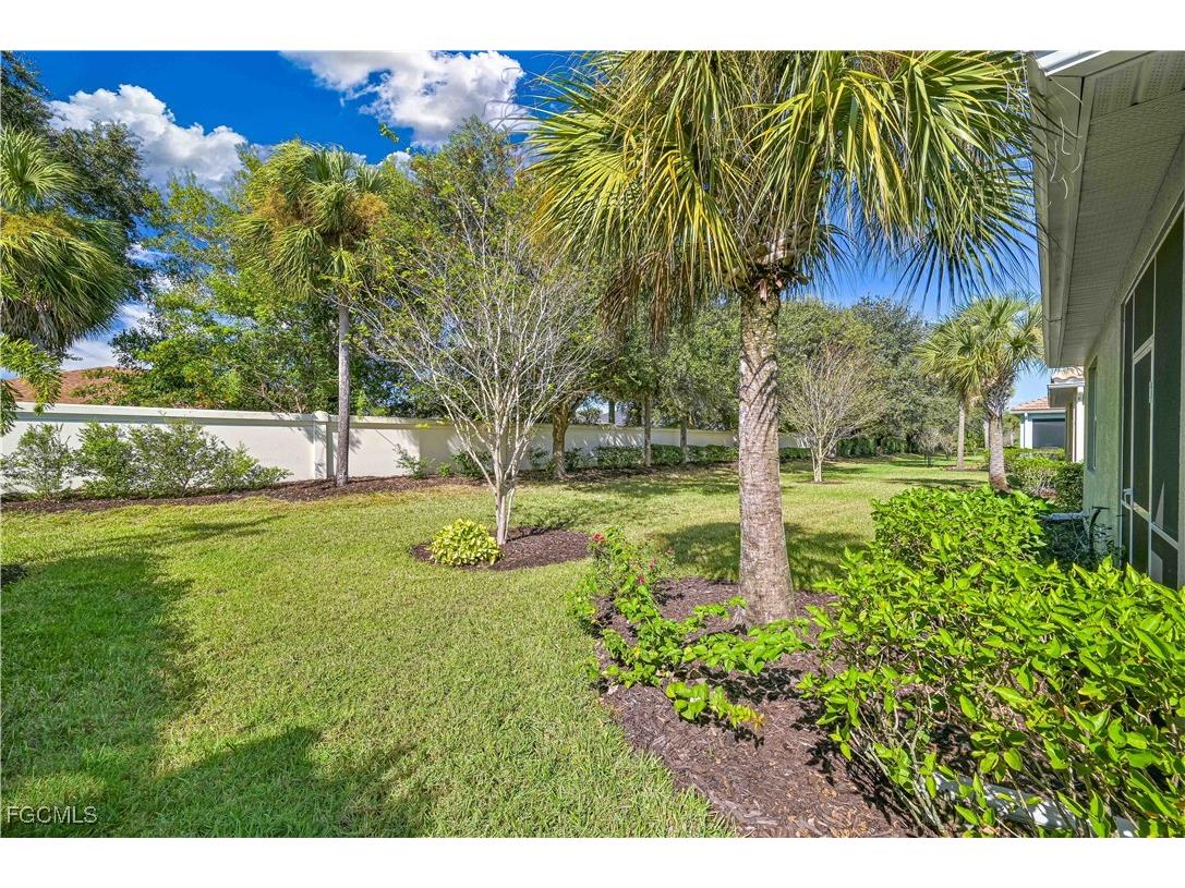 2173 Summersweet Drive Alva FL 33920 2025016884 image4