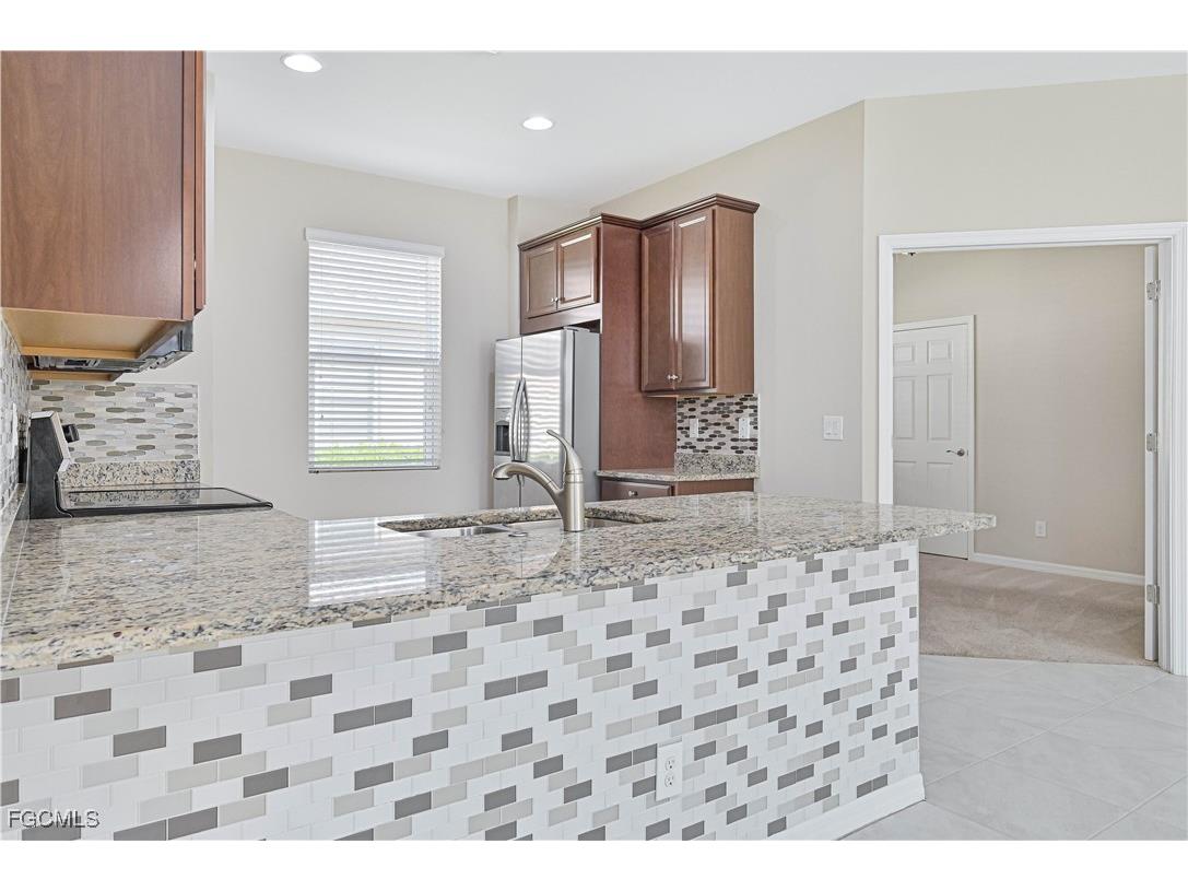 2173 Summersweet Drive Alva FL 33920 2025016884 image8