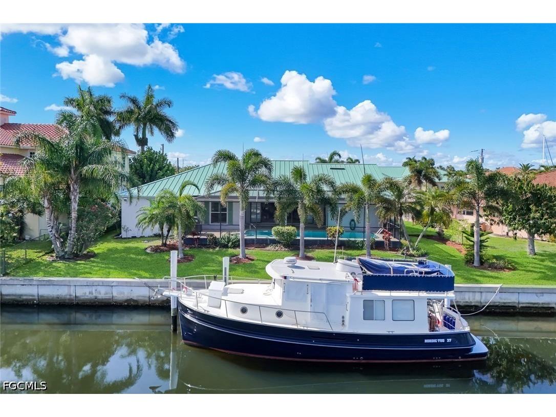 2174 Bayou Road Punta Gorda FL 33950 2026016144 image1