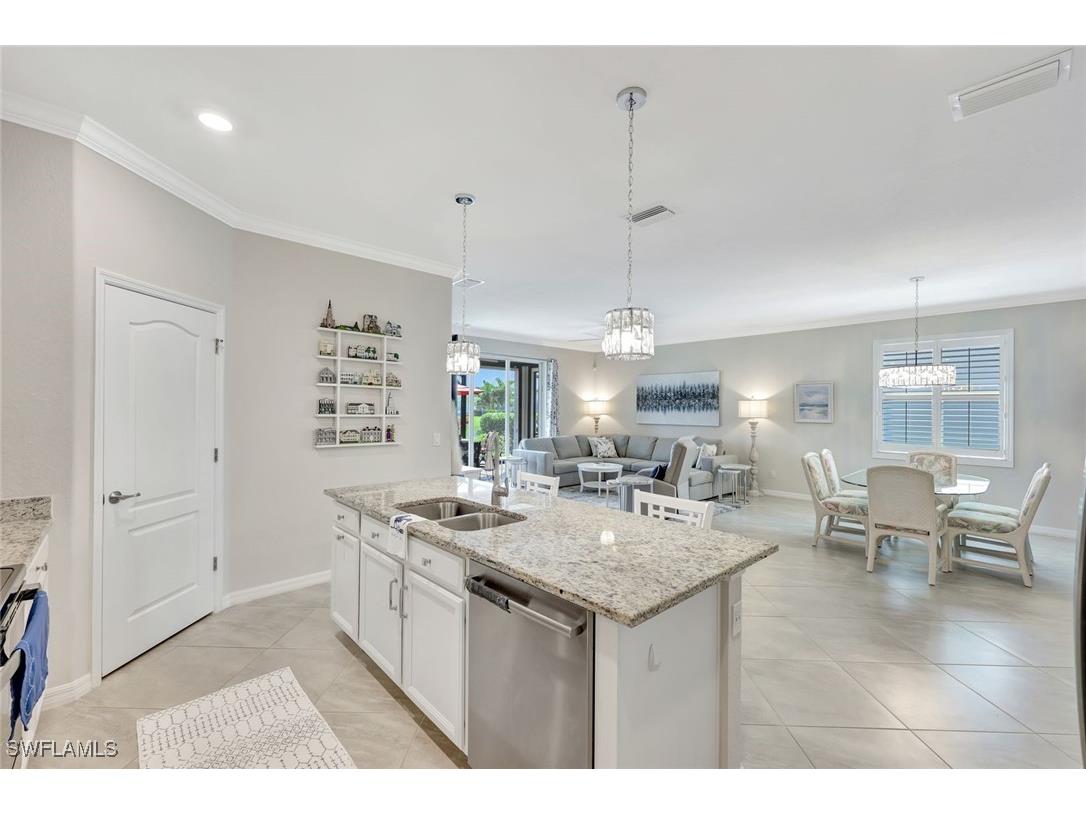 2174 Clementine Street Naples FL 34120 225073491 image8