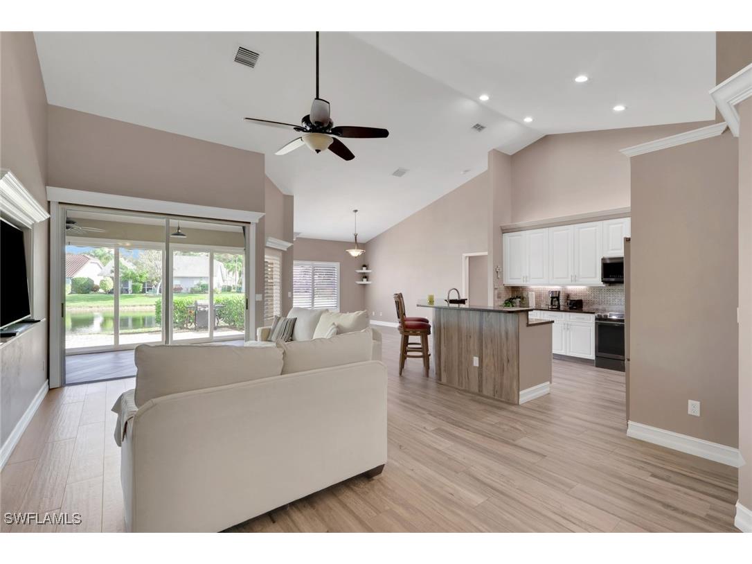 2174 E Crown Pointe Boulevard Naples FL 34112 225084133 image12