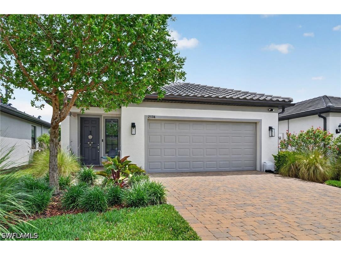 2174 Yellowfin Circle Naples FL 34114 226019332 image1