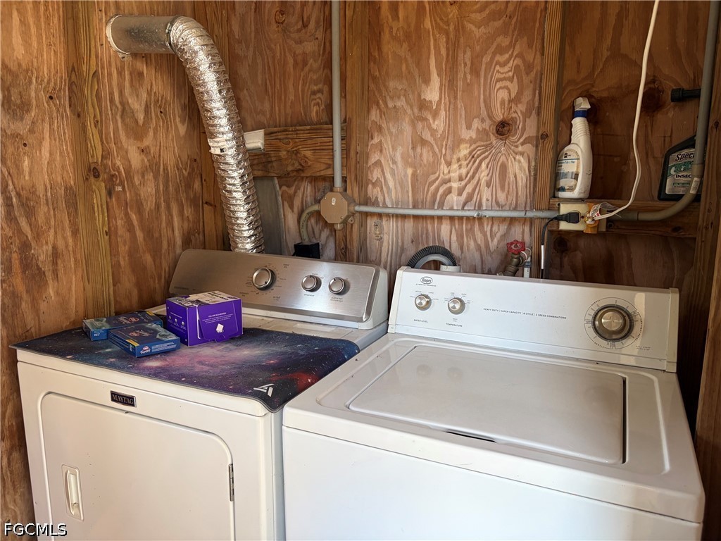 2175 Twin Brooks Road North Fort Myers FL 33917 2026020742 image13