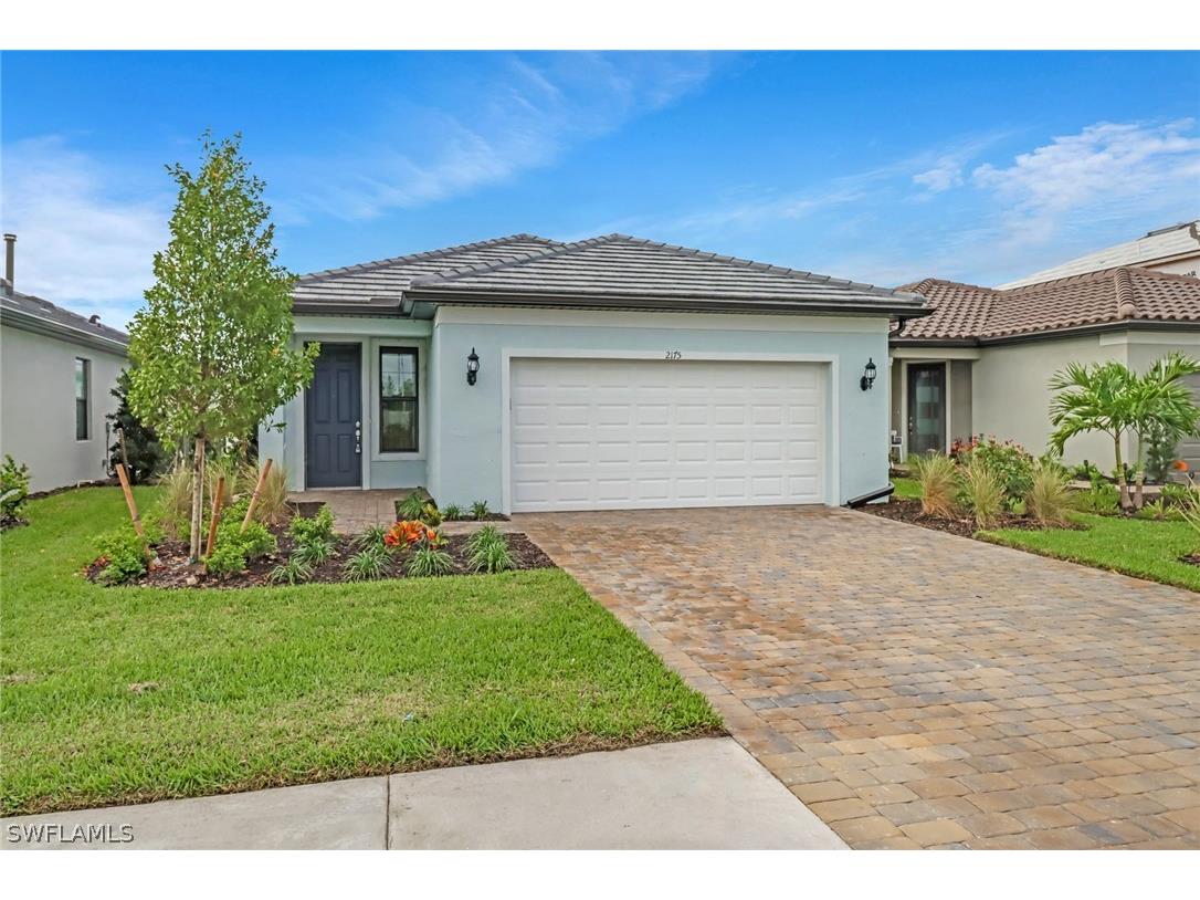 2175 Yellowfin Circle Naples FL 34114 222083505 image1