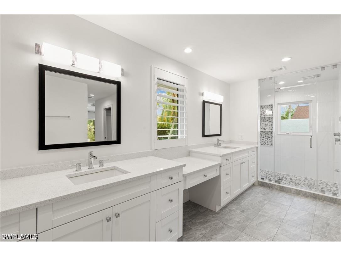 2178 Pine Woods Circle #25 Naples FL 34105 226012801 image22