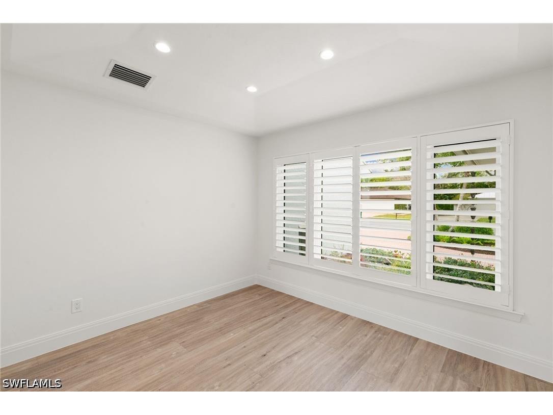 2178 Pine Woods Circle #25 Naples FL 34105 226012801 image26