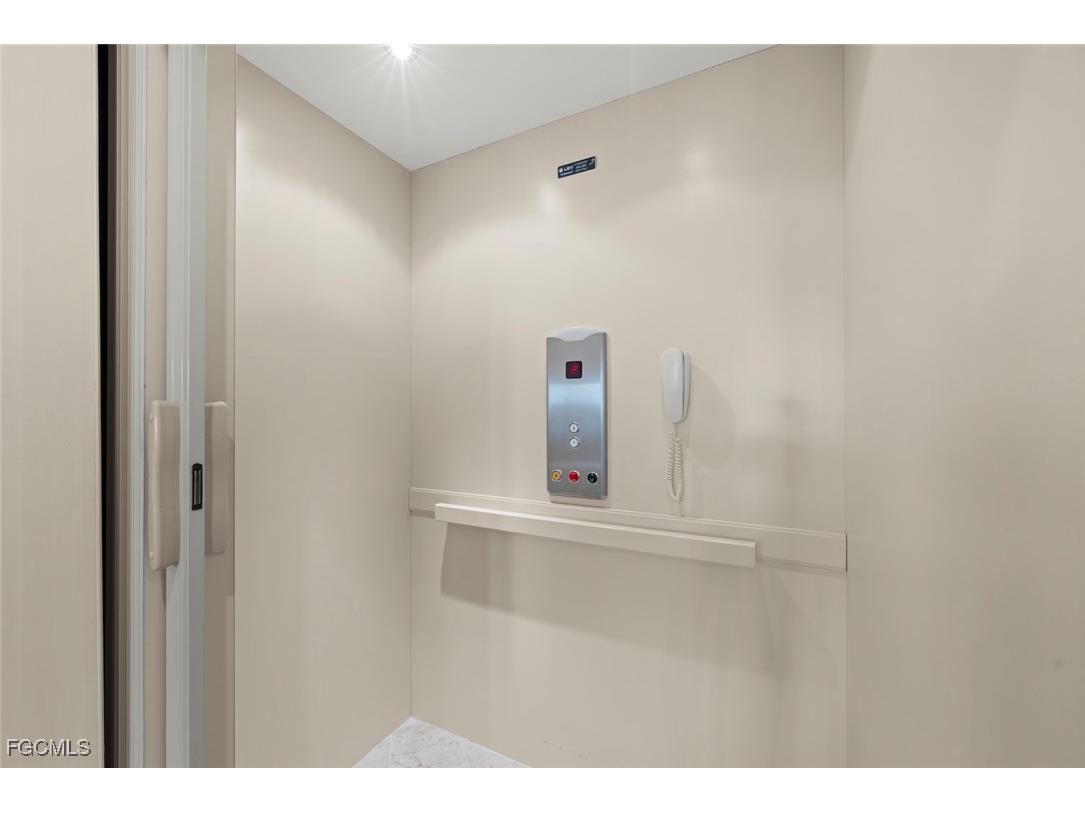 2179 Starfish Lane Sanibel FL 33957 2025017977 image15