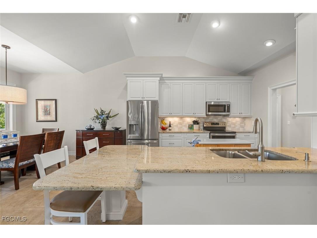 2179 Starfish Lane Sanibel FL 33957 2025017977 image22