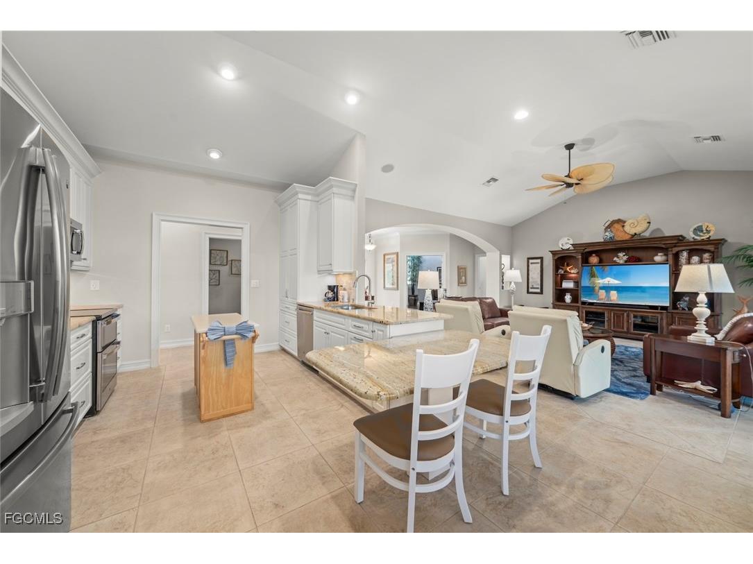 2179 Starfish Lane Sanibel FL 33957 2025017977 image23