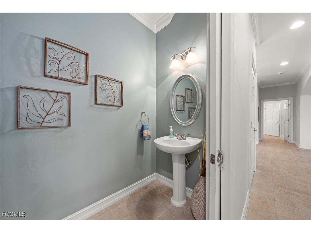 2179 Starfish Lane Sanibel FL 33957 2025017977 image44