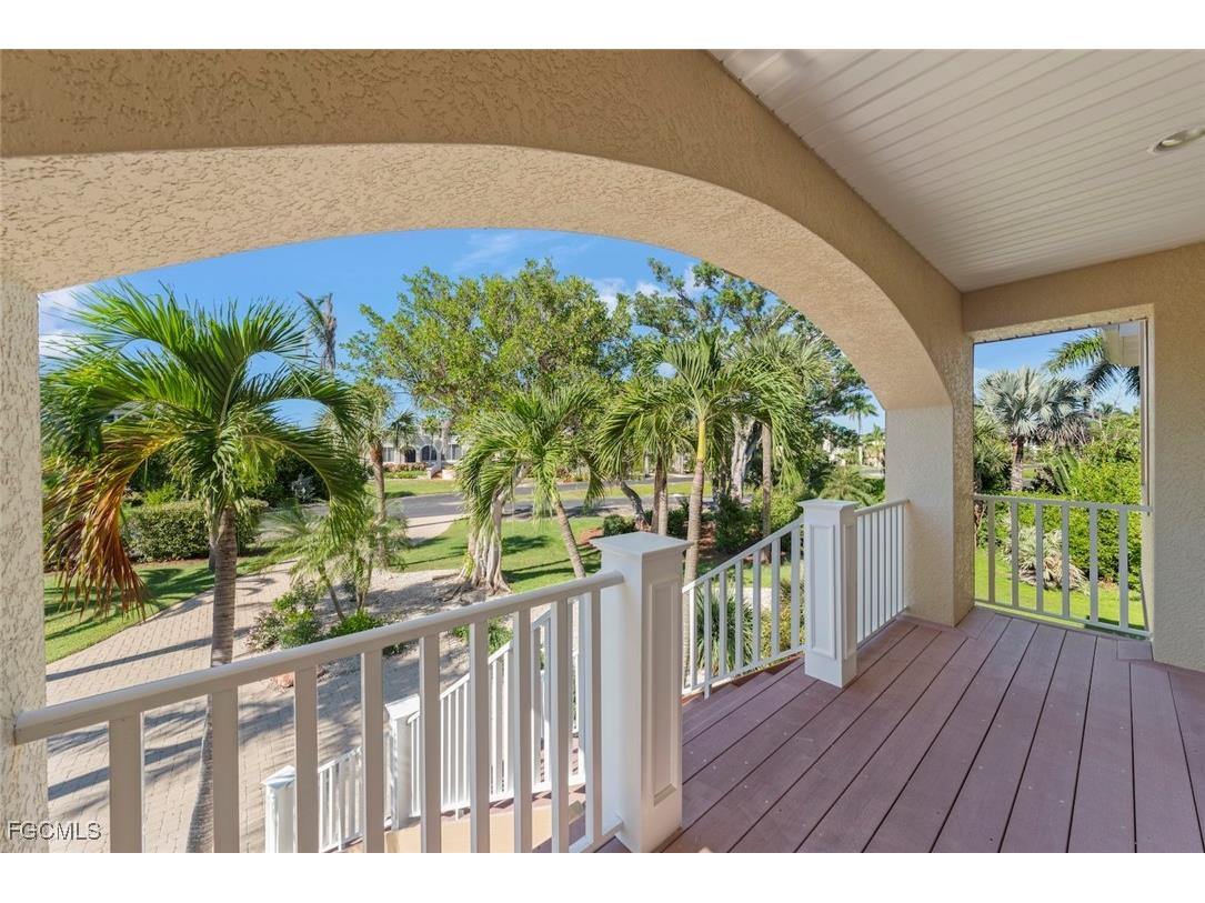 2179 Starfish Lane Sanibel FL 33957 2025017977 image7