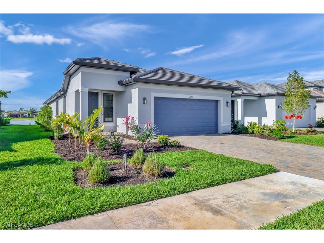 2179 Yellowfin Circle Naples FL 34114 223089676 image1