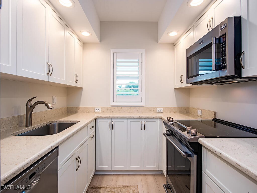 218 Banyan Boulevard #218 Naples FL 34102 225081544 image8