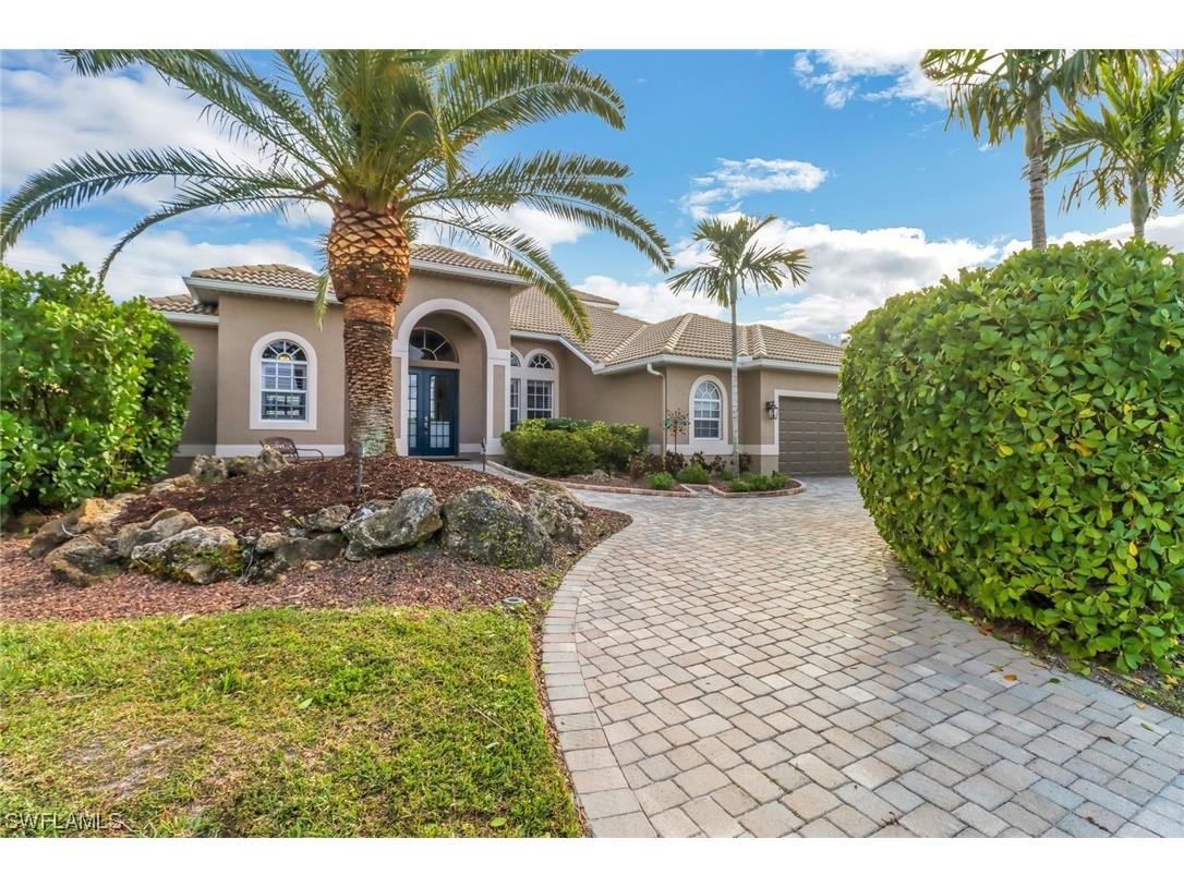 218 Cape Coral Parkway W Cape Coral FL 33914 224004939 image1