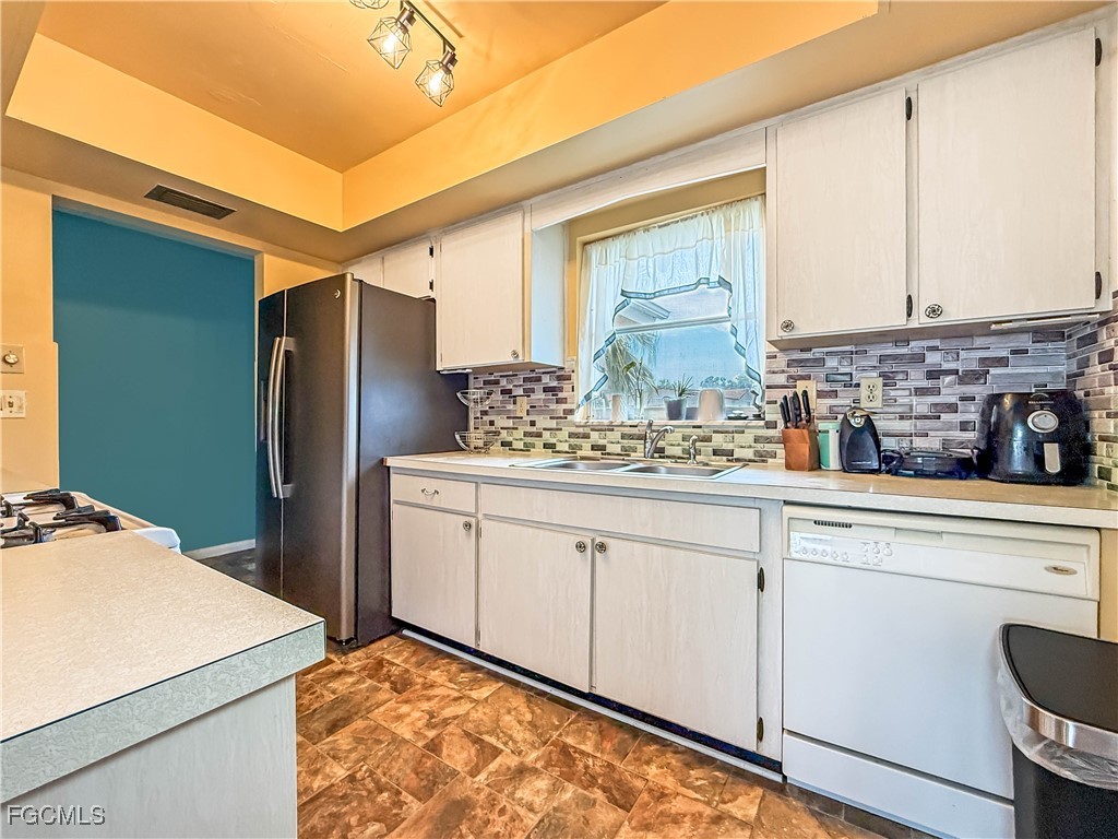 218 Fireside Court Lehigh Acres FL 33936 2025007833 image14