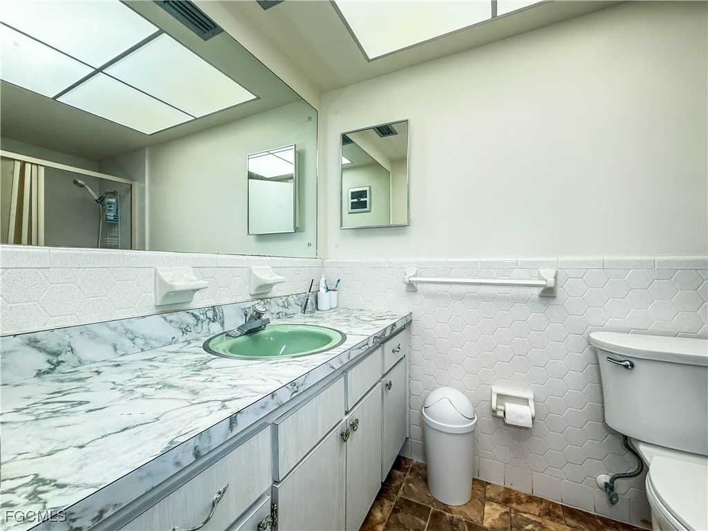 218 Fireside Court Lehigh Acres FL 33936 2025007833 image16