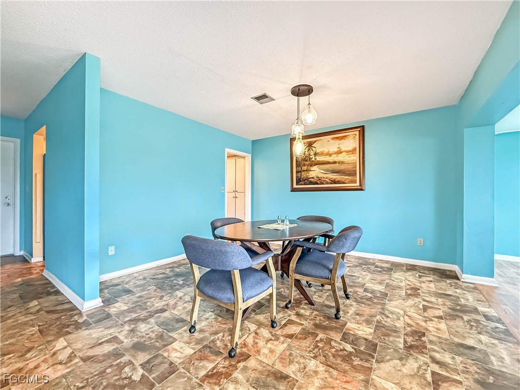 218 Fireside Court Lehigh Acres FL 33936 2025007833 image9