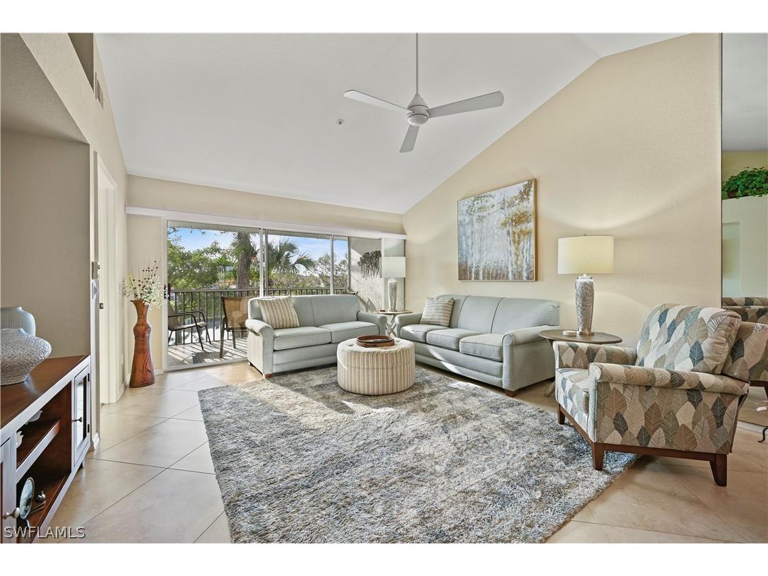 218 Gabriel Circle #3802 Naples FL 34104 224025359 image1