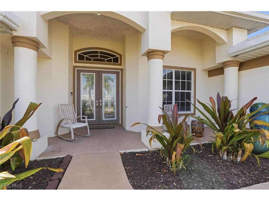218 NW 22nd Avenue Cape Coral FL 33993 2026009959 image1