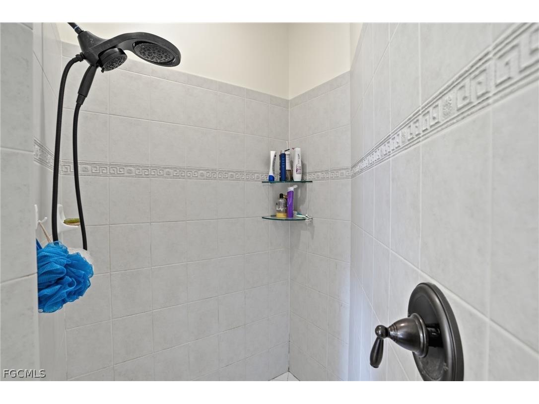 218 NW 22nd Avenue Cape Coral FL 33993 2026009959 image17