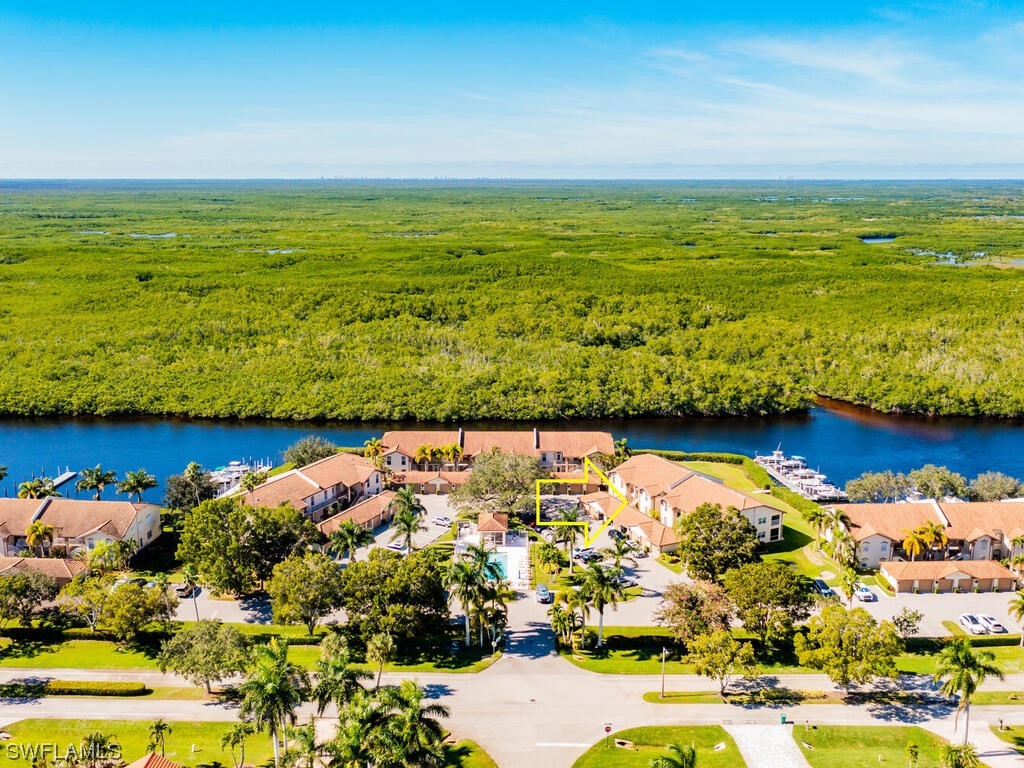 218 Newport Drive #701 Naples FL 34114 223087927 image1
