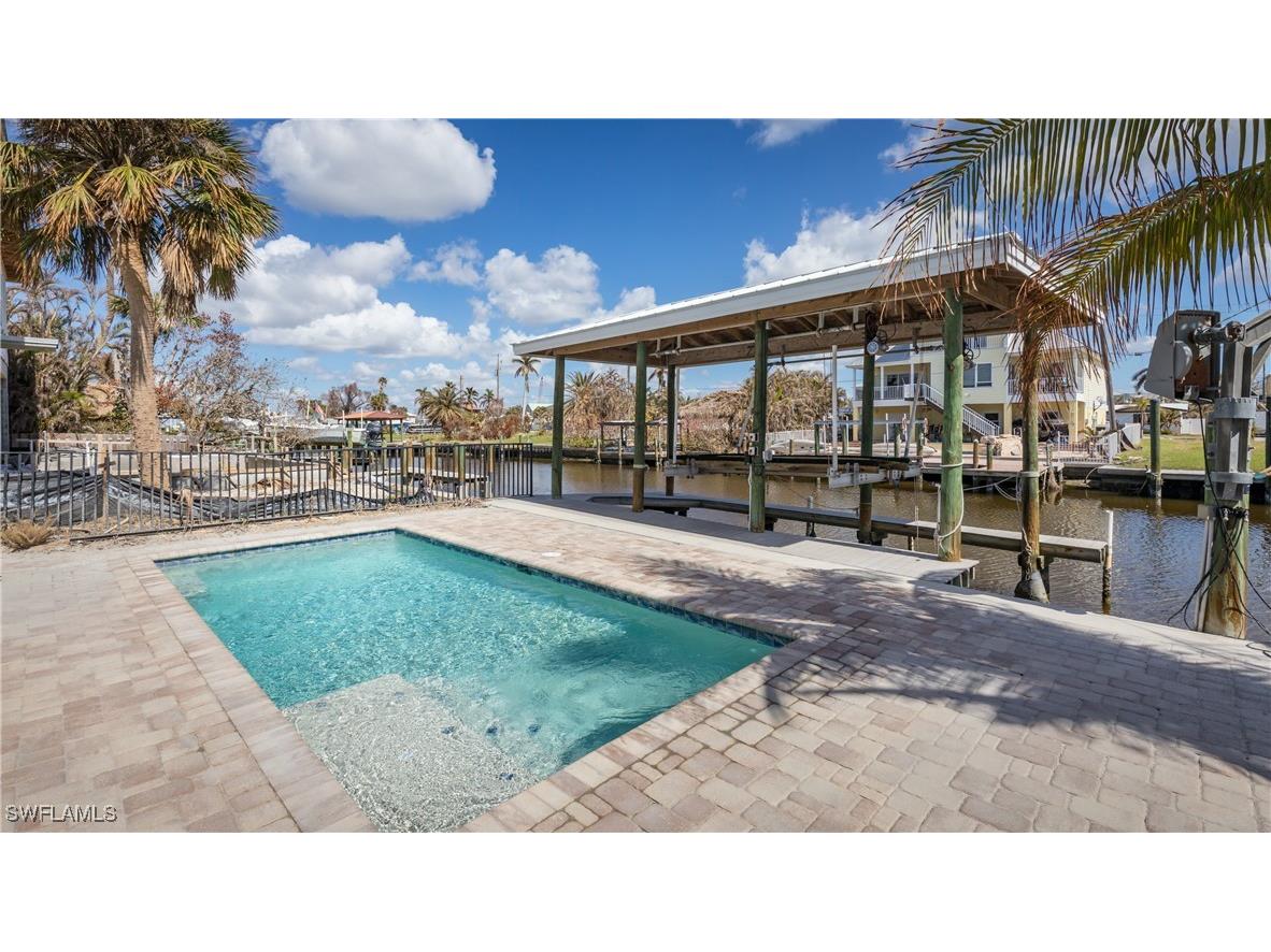 218 Ohio Avenue Fort Myers Beach FL 33931 224084626 image1