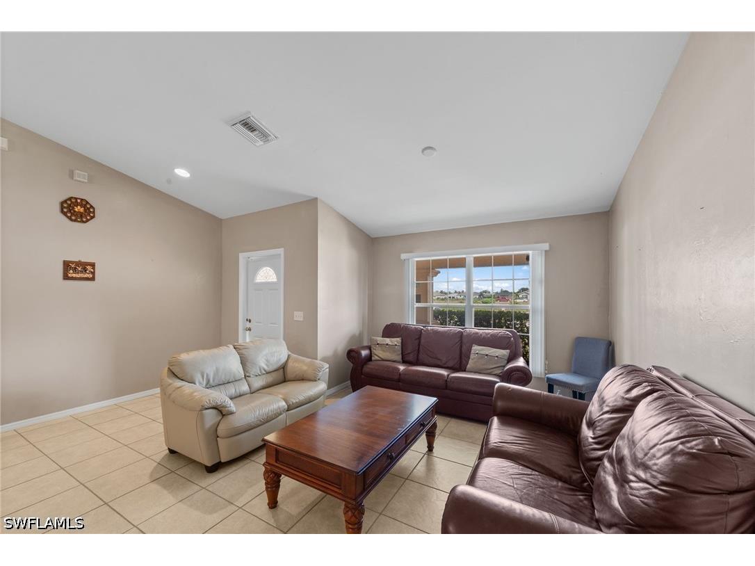 218 Pembroke Street Lehigh Acres FL 33974 226016097 image3