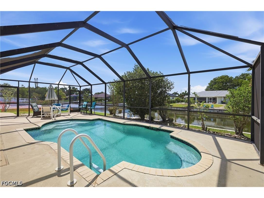 218 SE 2nd Avenue Cape Coral FL 33990 2026016120 image18