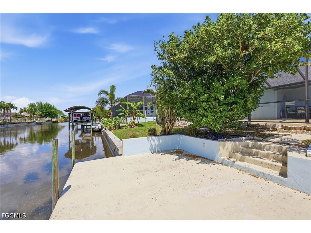 218 SE 2nd Avenue Cape Coral FL 33990 2026016120 image21