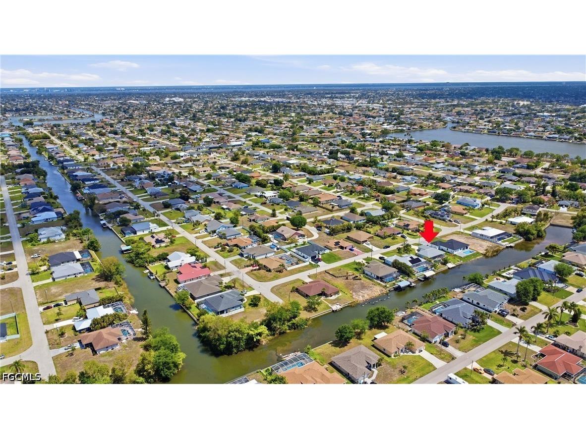 218 SE 2nd Avenue Cape Coral FL 33990 2026016120 image5