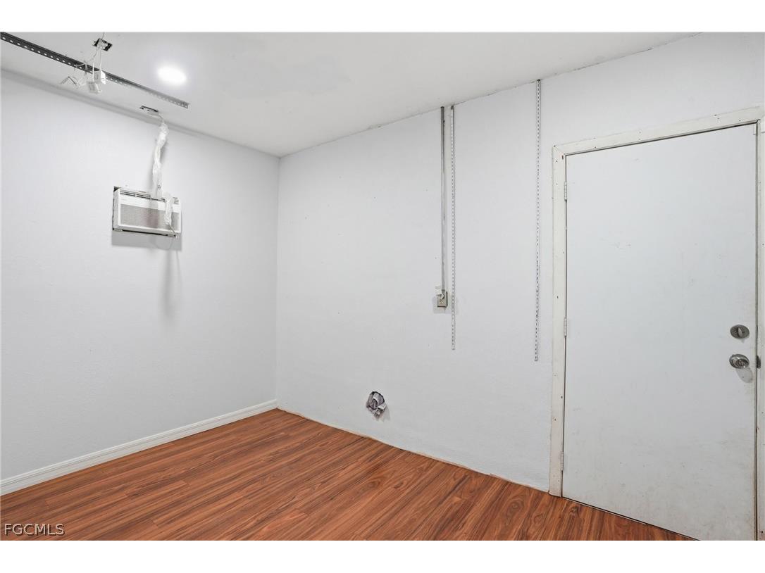 2180 Cook Lane Alva FL 33920 2025023394 image29