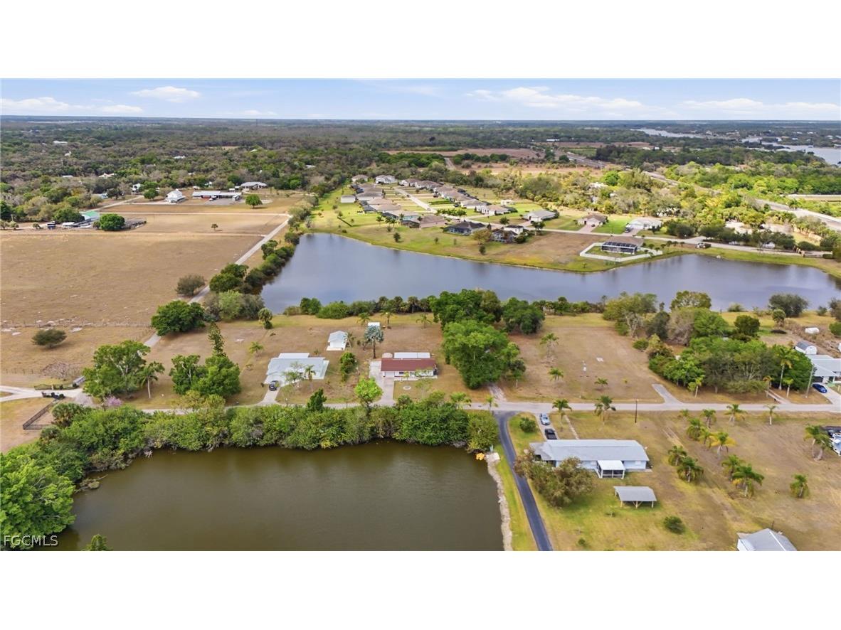 2180 Cook Lane Alva FL 33920 2025023394 image37