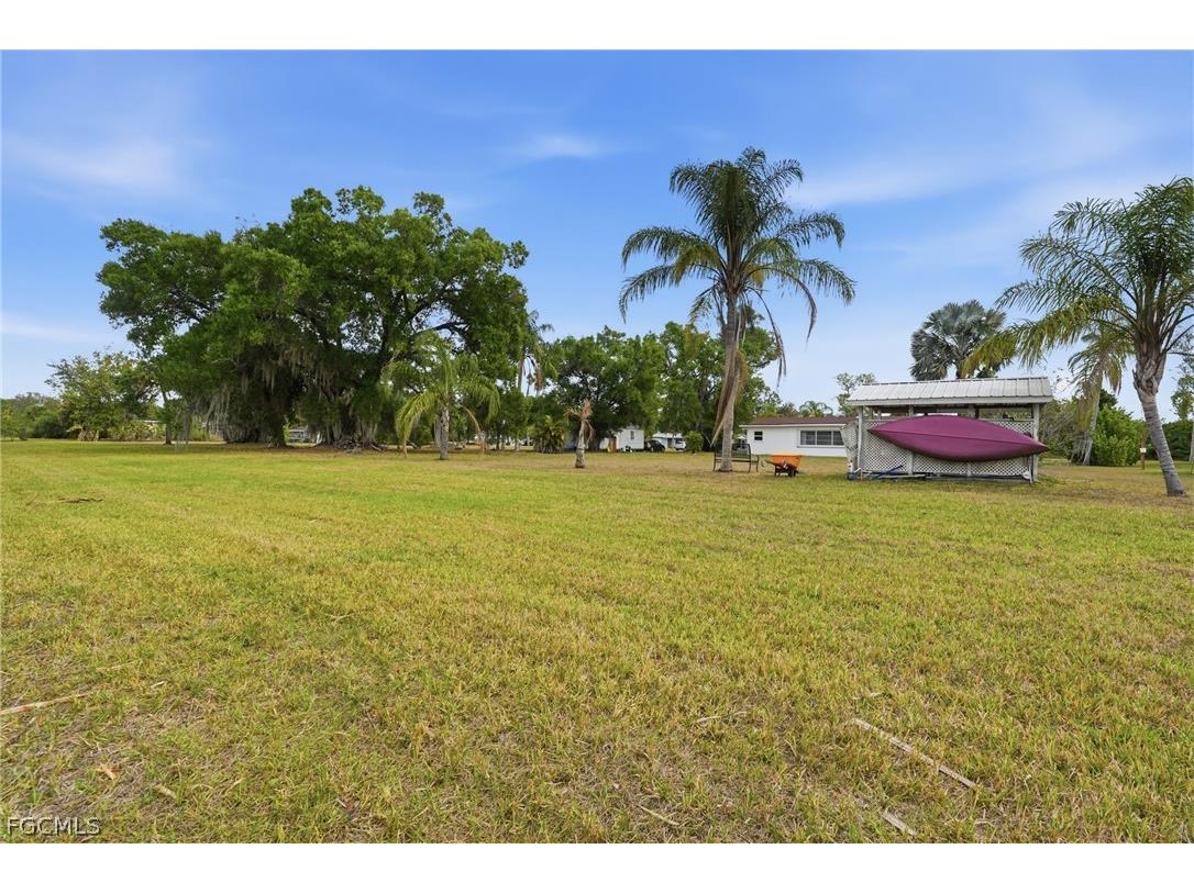 2180 Cook Lane Alva FL 33920 2025023394 image41