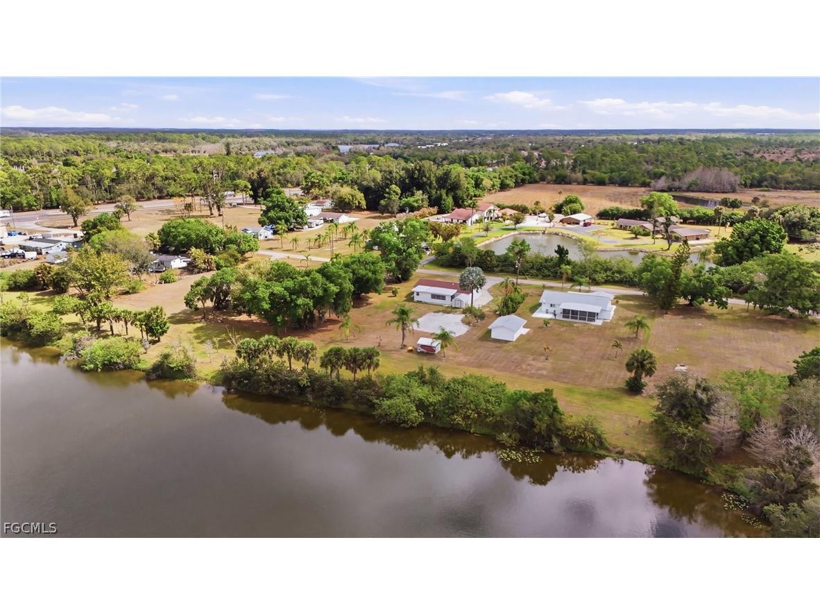 2180 Cook Lane Alva FL 33920 2025023394 image43