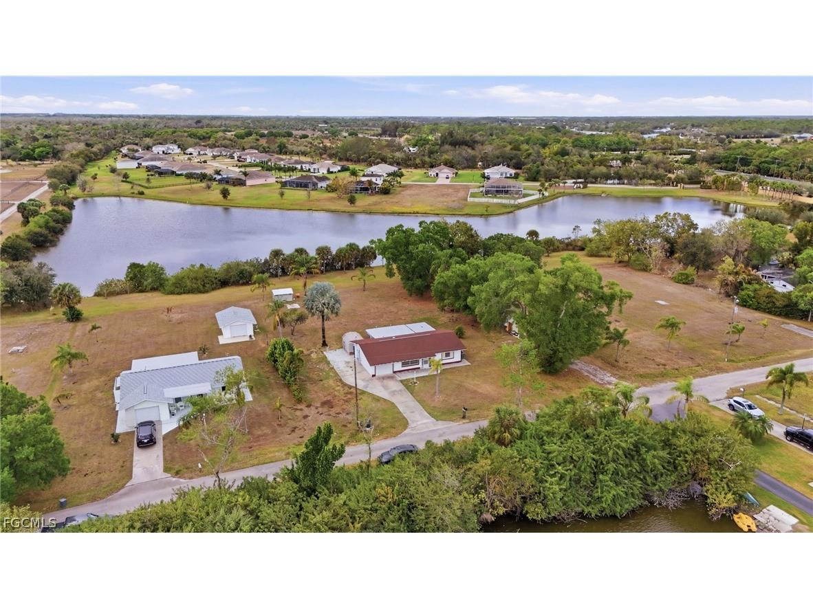 2180 Cook Lane Alva FL 33920 2025023394 image6