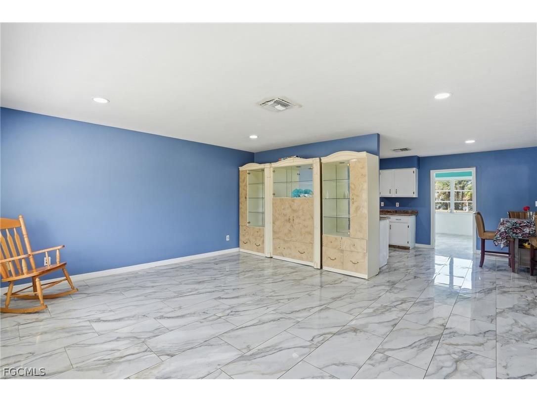 2180 Cook Lane Alva FL 33920 2025023394 image9