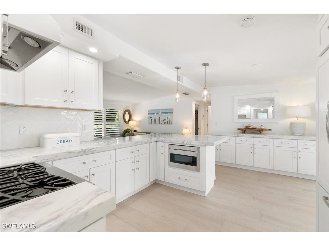 2180 Harbor Lane Naples FL 34104 225025665 image11