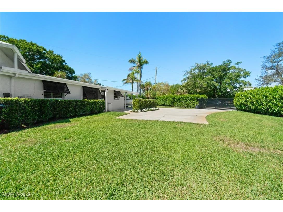 2180 Harbor Lane Naples FL 34104 225025665 image41