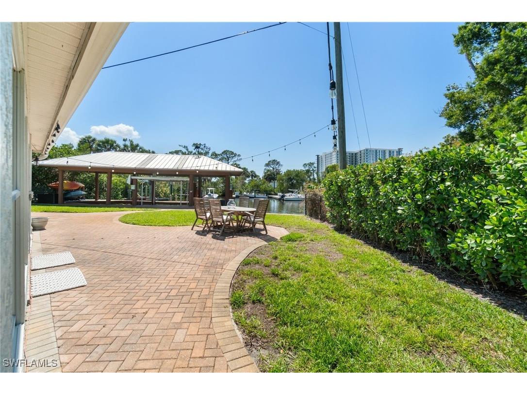 2180 Harbor Lane Naples FL 34104 225025665 image42