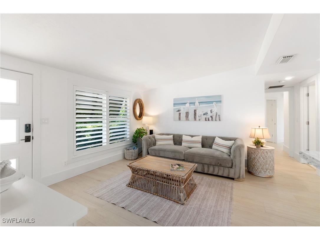 2180 Harbor Lane Naples FL 34104 225025665 image8