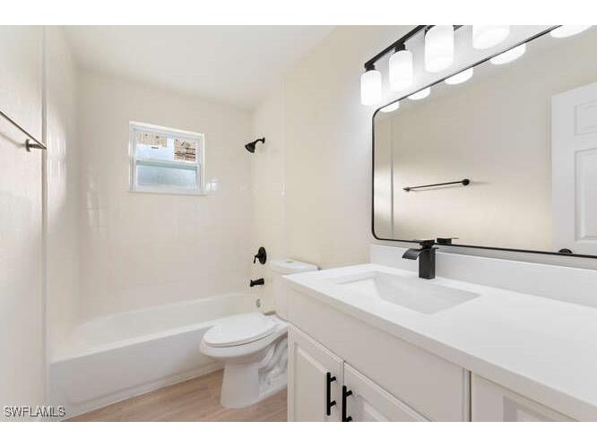 2180 Leisure Lane Fort Myers FL 33907 225082945 image15