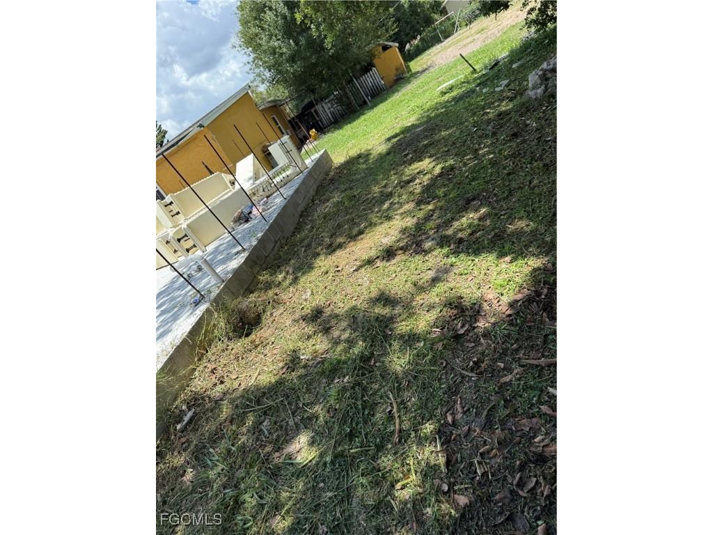 2180 Towles Street Fort Myers FL 33916 225063326 image3