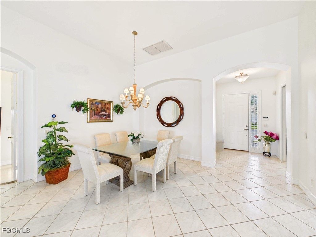 21809 Masters Circle Estero FL 33928 2025012304 image11