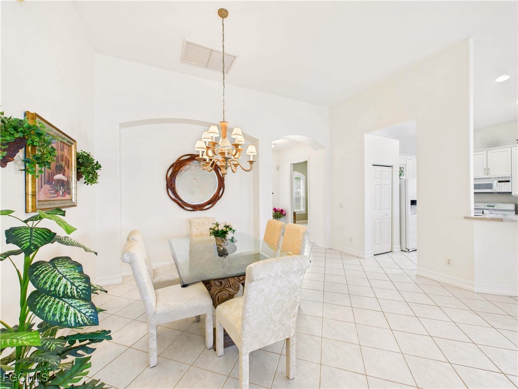 21809 Masters Circle Estero FL 33928 2025012304 image13